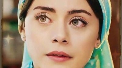 أخذ الزوج هاتف زوجته المشابه لهاتفه 