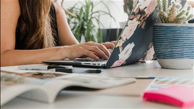 إدماج تقنية البصيرة الذاتية في التعليم الشخصي يمنح الأفراد قدرة على تخطيط مساراتهم والتعلم الذاتي بشكل أكثر فاعلية