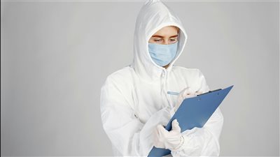 دراسة دولية تحذّر من أن تغيّر المناخ قد يدفع إلى ارتفاع عالمي في انتشار الأمراض المعدية مثل الملاريا