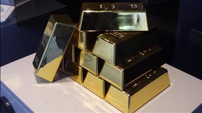 الذهب يسجل ذروة تاريخية عالميًا ومصر تتأثر بموجة الصعود في 29 يناير 2026