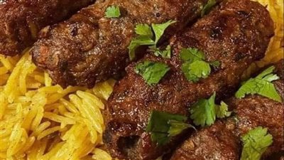 فراخ مشوية بصوص العسل والصويا.. طعم متوازن بين الحلو والمالح