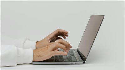 منصة رقمية تستخدم الذكاء الاصطناعي لتحليل الأحلام وتقديم تفسيرات تسهم في تعزيز الوعي الذاتي