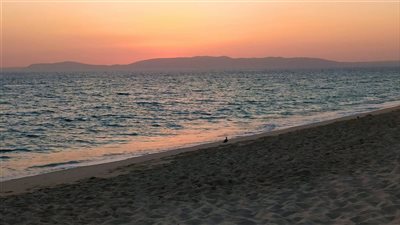 تقرير دولي يشيد بارتفاع الإقبال على وجهات سياحية هادئة بعيدًا عن المدن الكبرى ويبرز جزيرة سادو اليابانية كخيار مميز