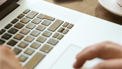 خريطة طريق لتصبح مهندس ذكاء اصطناعي تعتمد على التعلم الذاتي واستراتيجيات بناء مهارات متقدمة في عام 2026
